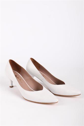 Kadın Hakiki Deri Kısa Topuklu Stiletto Ayakkabı Beyaz