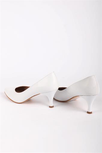 Kadın Hakiki Deri Kısa Topuklu Stiletto Ayakkabı Beyaz