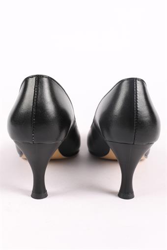 Kadın Hakiki Deri Kısa Topuklu Stiletto Ayakkabı Siyah