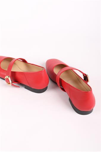 Kadın Hakiki Deri Üstten Bantlı Tokalı Babet Ayakkabı Kırmızı