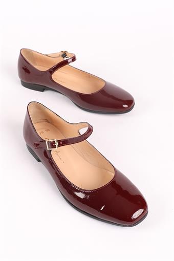 Kadın Hakiki Deri Üstten Bantlı Babet Bordo Rugan