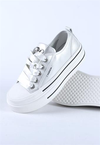 Kadın İthal Kalın Taban Kurdele Bağcıklı Taşlı Rugan Spor Ayakkabı & Sneaker Beyaz