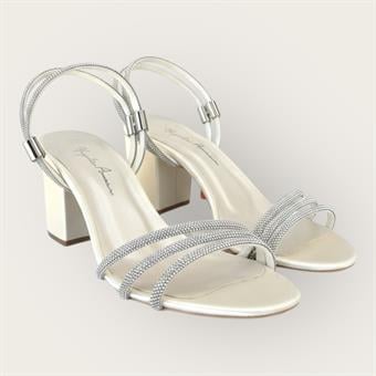 Kadın Taş Detaylı Abiye Ayakkabı Beyaz Sedef