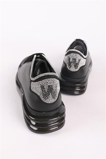 Kadın Hakiki Deri Taş Detaylı Bağcıklı Dolgu Taban Sneaker Siyah