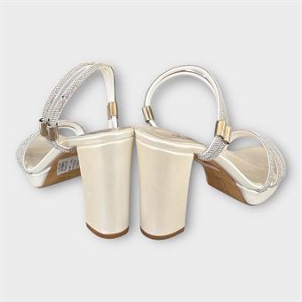 Kadın Taş Kordon Detaylı Abiye Ayakkabı Sedef