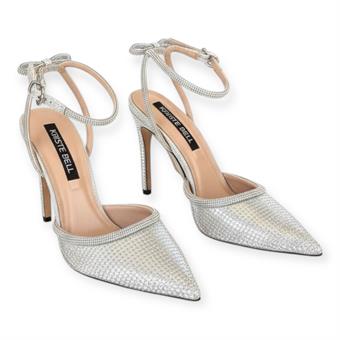 Kadın Taş Kordon Detaylı Zırh Kumaş Sivri Burun Topuklu Ayakkabı Gümüş