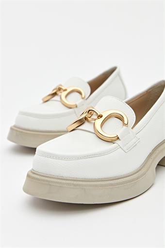Kadın Toka Detaylı Loafer Ayakkabı Beyaz