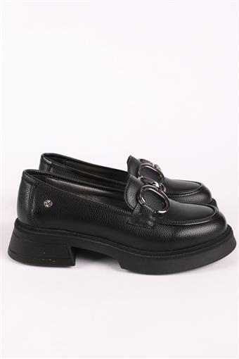 Kadın Toka Detaylı Loafer Ayakkabı Siyah