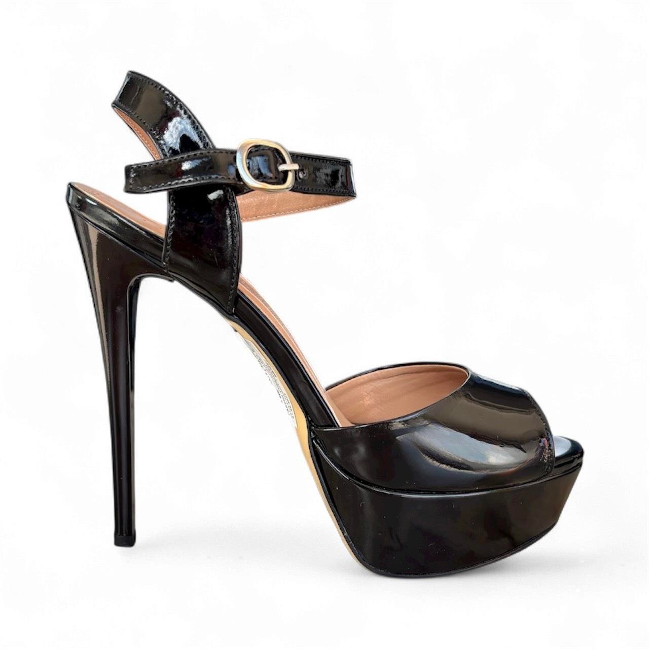 Kadın Bilekten Tokalı Yüksek Topuklu Abiye Ayakkabı Siyah Rugan