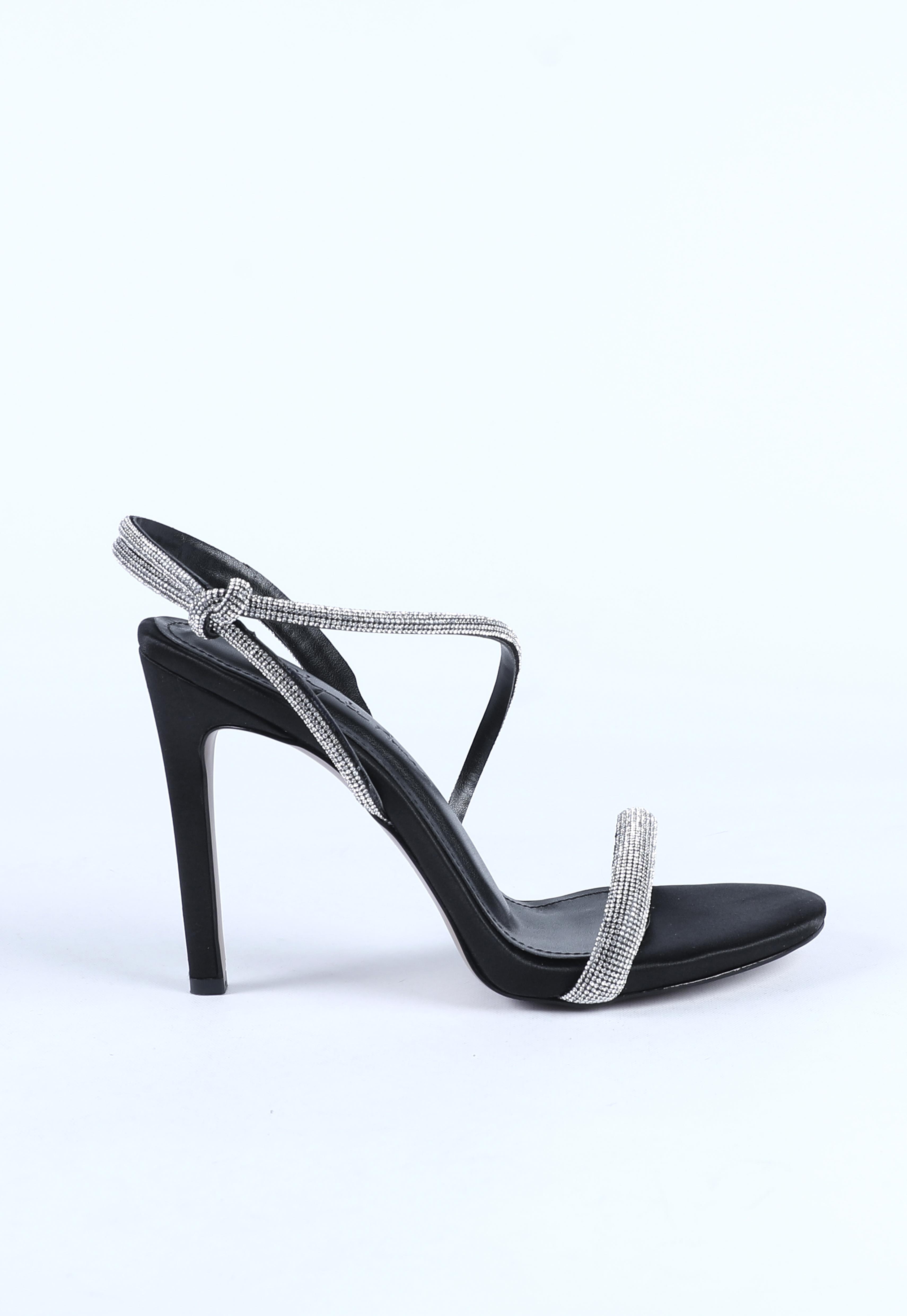 Kadın Taş Kordon Detaylı Abiye Ayakkabı Siyah