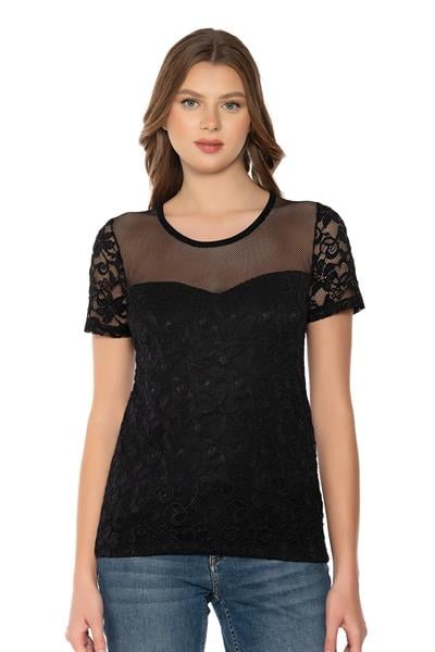 Dantelli ve Tül Detaylı Kadın T-shirt