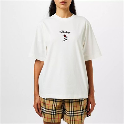 BRBRRY BEYAZ NAKIŞLI KADIN TSHIRT 