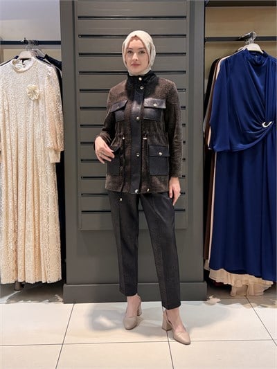 BÜZGÜLÜ GOLD DETAYLI PANTOLON TAKIM KAHVE