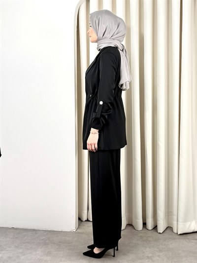 BROŞ DETAYLI PANTOLON TAKIM SİYAH