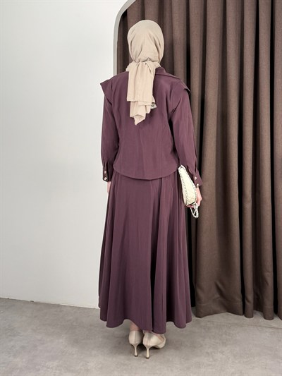 BROŞ DETAYLI  TAKIM MÜRDÜM