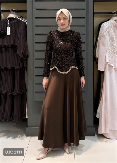PUL DETAYLI ETEK TAKIM SİYAH