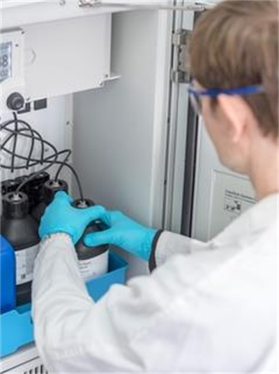 Endress+Hauser Liquiline System CA80SI – Silika Analizörü