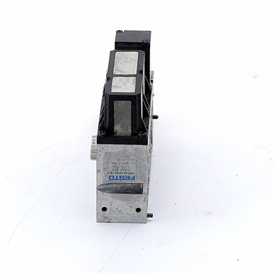 Festo 525437 VIGP-03-7,0-4,0-LR-U | Valve Terminal 03 MIDI/MAXI Adapter Plate, IP65