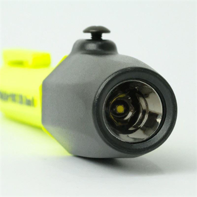 Peli 1965Z0 Flashlight