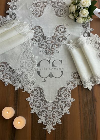 Fransız Güpürlü Salon Takımı - 5 Parça Set - Krem Güpür & Kumaş
