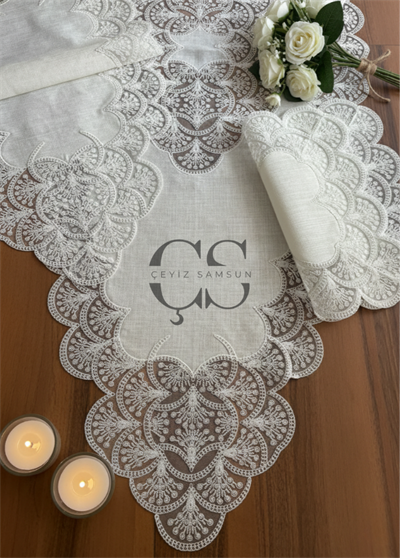 Fransız Güpürlü Salon Takımı - 5 Parça Set - Krem Güpür & Kumaş