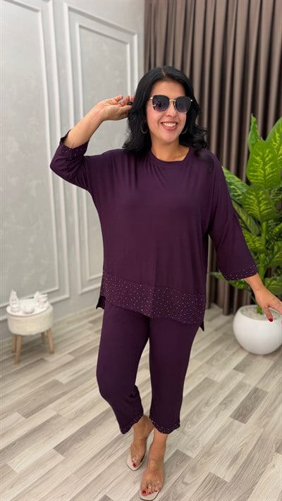 QUEEN COMFORT TAKIM MÜRDÜM                                                                                                                                                                                                               