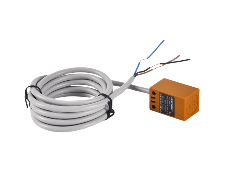 TL-Q5MC2 Endüktif NPN Proximity Sensör Su Geçirmez 