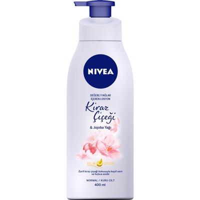 NIVEA Değerli Yağlar İçeren Vücut Losyonu Kiraz Çiçeği & Jojoba Yağı (400ml); Normal / Kuru Ciltler için;  24 Saat Nemlendirme ; Hızlı Emilen Losyon