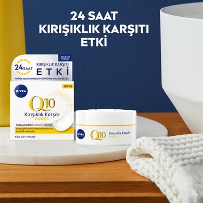 NIVEA Q10 Power Kırışık Gündüz Yüz Bakım Kremi; 50 ml; SPF15 Güneş Koruması; Normal Cilt tipleri için; Nemlendirici;  Yüz Kremi