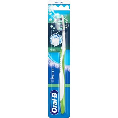 Oral-B Diş Fırçası 3 Boyutlu Beyazlık Brilliance 40 Orta