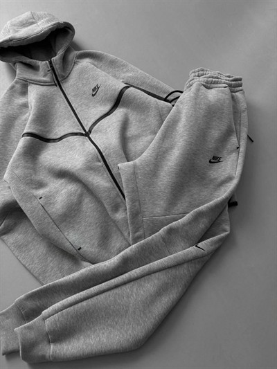 NKE TECH FLEECE TAKIM