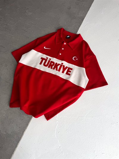 TÜRKİYE NAKIŞLI KIRMIZI OVERSİZE TSHİRT