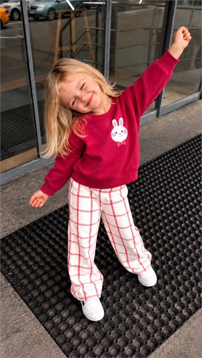 Kız Çocuk Tavşan Baskılı 3 İplik Şardonsuz Sweatshirt Ekose Gabardin Pantolon Alt Üst Takım
