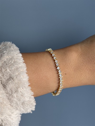 14K gold renk,çok şık taşlı premium bileklik
