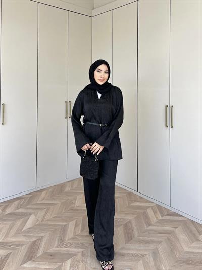 Azra Kırışık Takım -Siyah