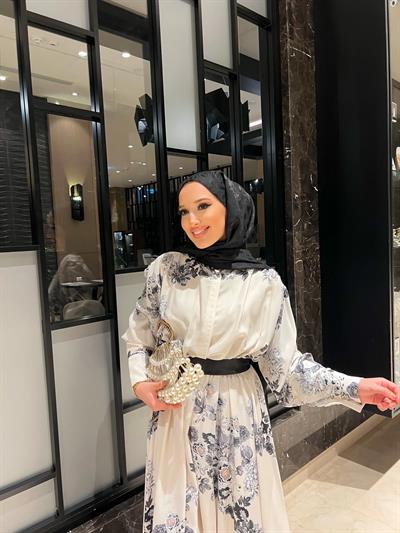 Beste çiçek Desenli Elbise - Siyah