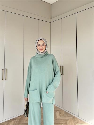 Cep Detaylı Triko Takım - Çağla