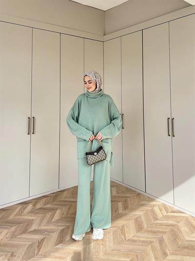 Cep Detaylı Triko Takım - Çağla