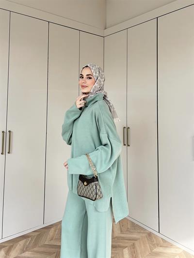 Cep Detaylı Triko Takım - Çağla