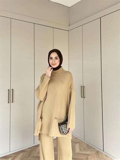 Cep Detaylı Triko Takım - Camel