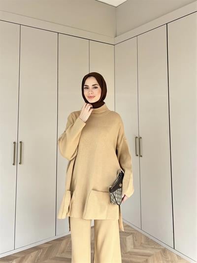 Cep Detaylı Triko Takım - Camel