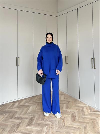 Cep Detaylı Triko Takım - Saks