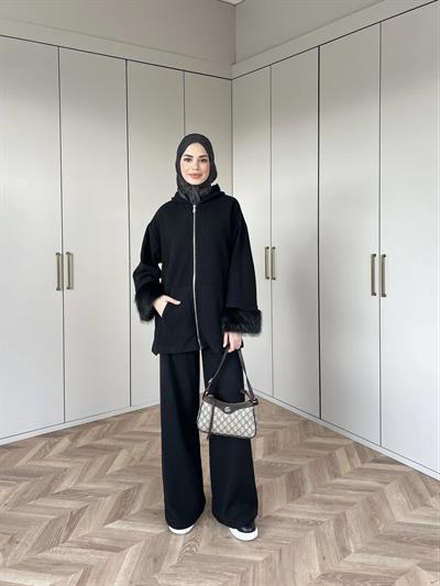 Ela Kürk Detaylı Takım - Siyah