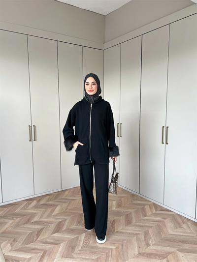 Ela Kürk Detaylı Takım - Siyah