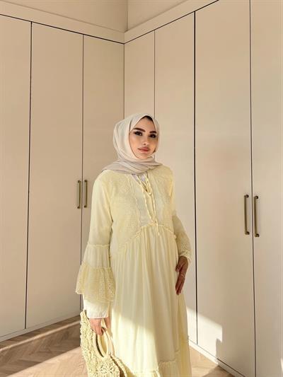 Hadise Kolları Dantel Elbise - Sarı