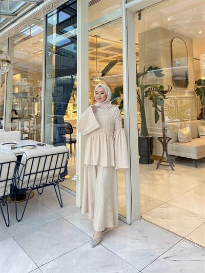 Piliseli Lastik Detay Takım - KREM