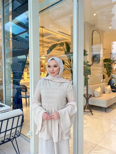 Piliseli Lastik Detay Takım - KREM