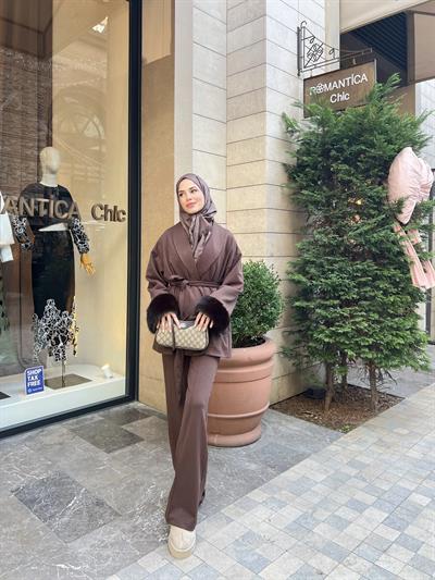 Quva Kol Detayı Kürk Takım - Kahve