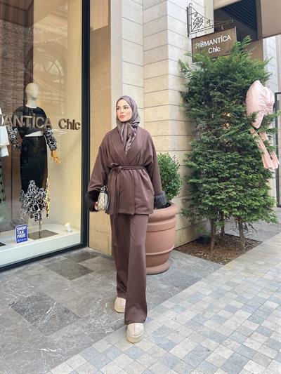 Quva Kol Detayı Kürk Takım - Kahve