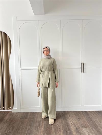 Vadi Düğmeli Takım - Çağla